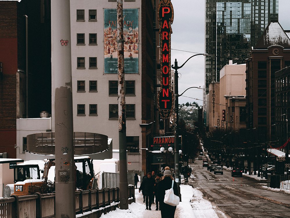 What Happens When It Snows in Seattle featured image