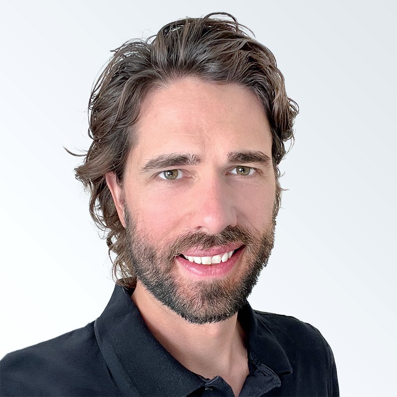 Headshot photograph of Zor Keeler, TEC Real Estate broker